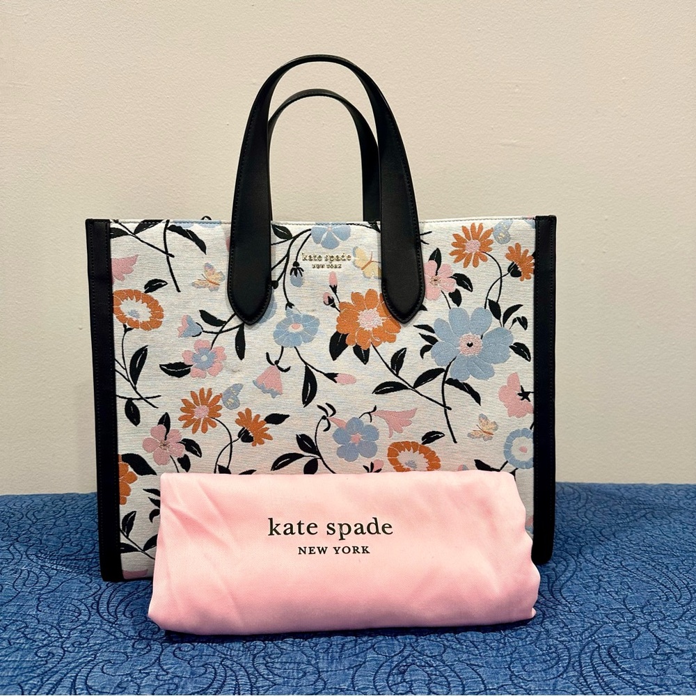 Kate Spade Jacquard Manhattan Tote in Floral Multicolor with Black Leather Trim - Picture 2 of 7